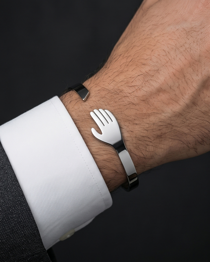 Hug Bracelet